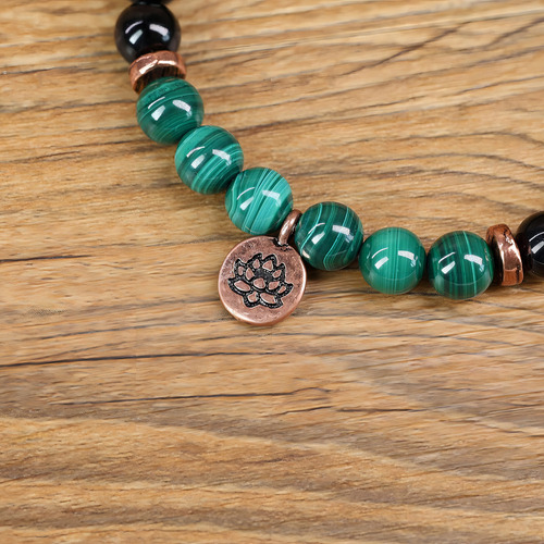 Coai Lotus Charm Pulsera De Piedra De Malaquita Y Turmali