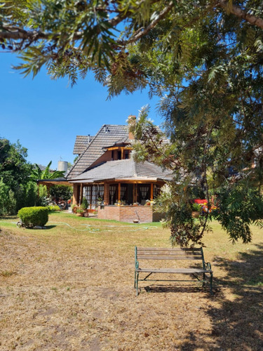 Venta Casa 3 Dormitorios El Sosiego Con Cochera