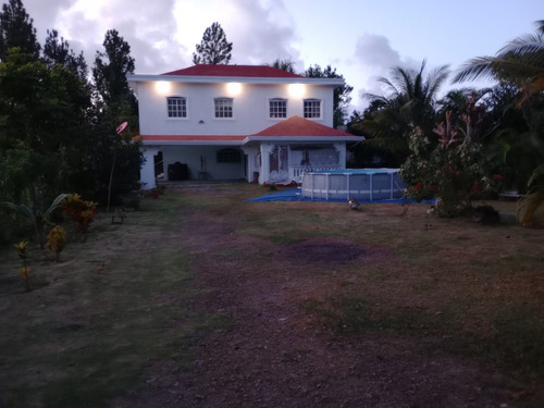 Alquilo Casa En El Limón Samana