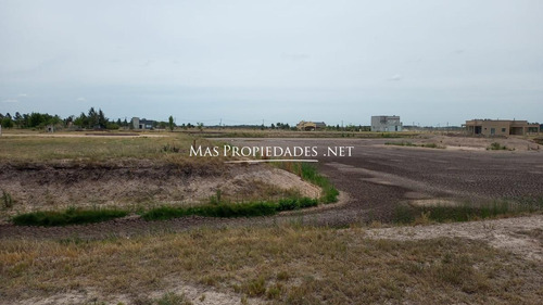 Lote En Venta En La Plata Barrio Campos De La Enriqueta Etapa 1