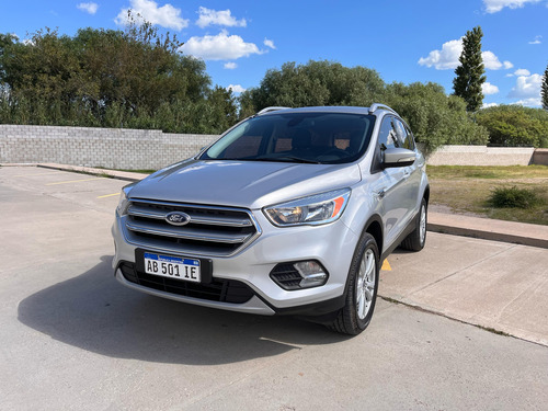 Ford Kuga 2.0 Sel At 4X4