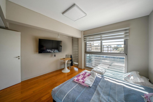 Departamento En Venta - 2 Dormitorios 2 Baños - Cochera - 95mts2 - Flores