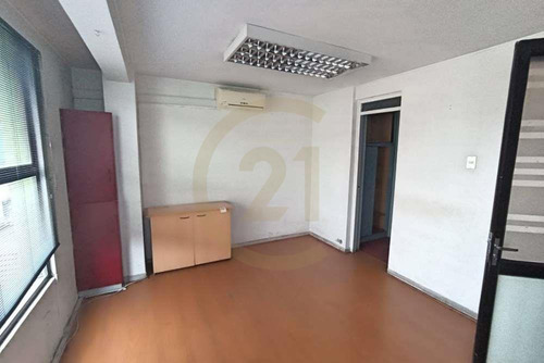 Venta Local Comercial Con Oficinas Y Bodega, Stgo