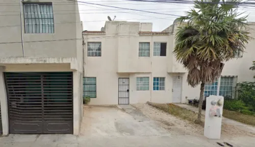 Casa En Venta Av. Kabah Cancún, Quintana Roo/ Recuperacion Bancaria Laab2