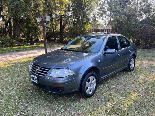 Imagen 16 de 21 de Volkswagen Bora 2011 2.0 Trendline 115cv