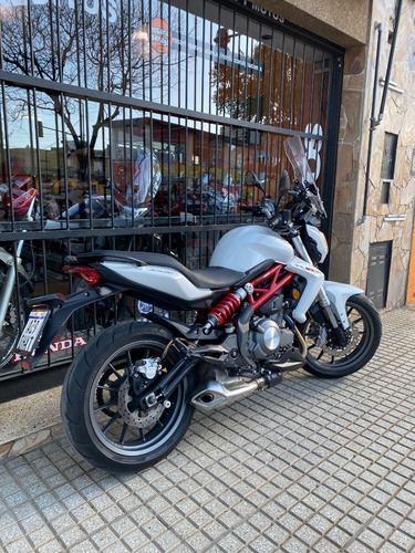 Benell Tnt 300