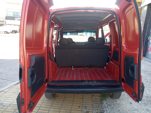 Imagen 11 de 15 de Renault Kangoo 2016 1.6 Furgon Ph3 Confort 5as Lc