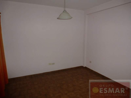 Gral. Bustos Duplex 2 Dor Livcom, Coc Y Cochera