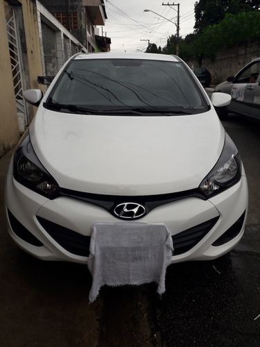 Hyundai Hb20s 2014 1.6 Comfort Plus Flex 4p