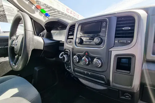 Dodge Ram 1500 St 4x4 2019