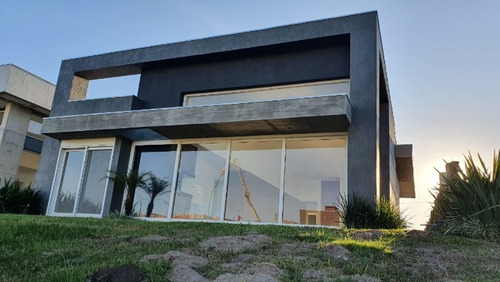 Imagem 3 de 29 de Casa À Venda Em Capão Da Canoa - Ca01135 - 68111258