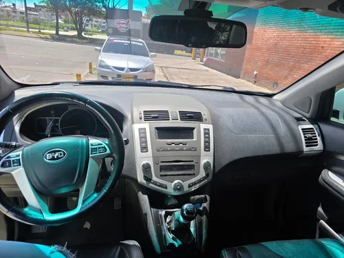 BYD S6 2.4 Glx