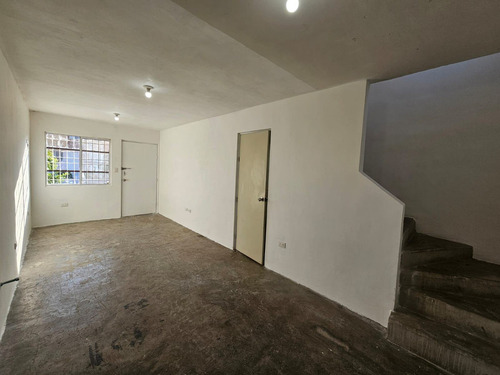 Casa En Venta-san Fabian, Sta. Paula, Cdad. Gral. Escobedo, N.l. (28969807731)