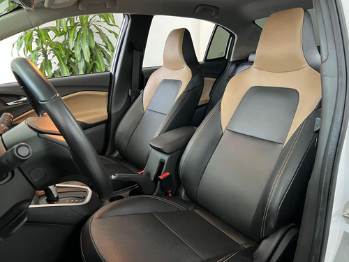 Chevrolet Onix Plus 1.0t Premier 2