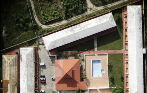 Venta De Hotel En Verón