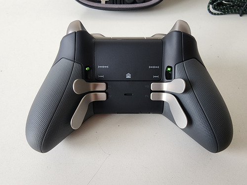 Imagen 6 de 10 de Microsoft Xbox Elite Wireless Controller Hm3-00001 Con Caja
