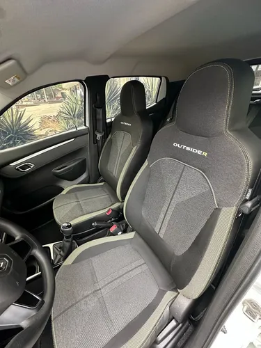 Renault Kwid 1.0 Outsider