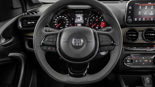 Imagen 21 de 25 de Fiat Cronos Drive 1.3 Pack Conect. 1.3 My23