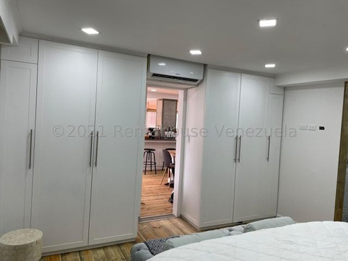 Imagen 8 de 14 de Apartamento En Venta Macaracuay 22-8378 Zaira Lovera