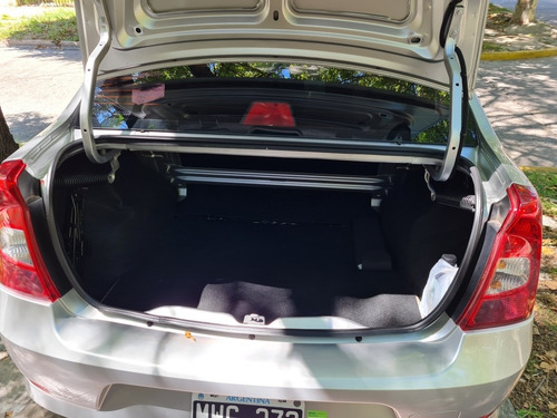 Renault Logan 1.6 Pack Ii Abcp+abs 90cv 2013