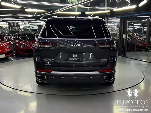 Jeep Grand Cherokee 5.7 V8 L Summit Reserve 4X4 At