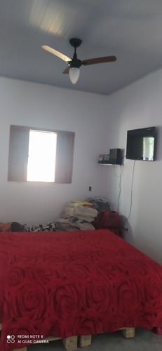 Imagem 3 de 12 de Chácara De 3 Quartos ,piscina,fogão A Lenha , Churrasqueira