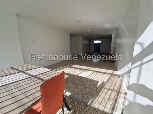 Oportunidad Amplio Apartamento En Sebucan