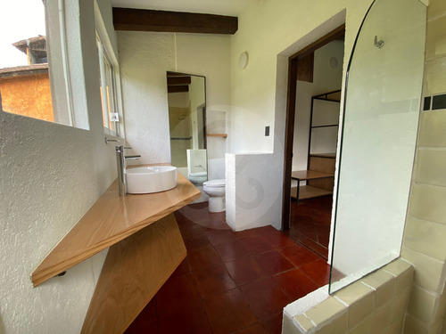 Casa En Condominio En Venta En Avándaro 3 Recámaras