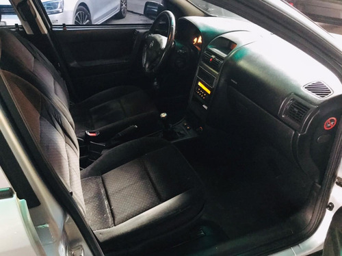 Chevrolet Astra 2.0 Gls 2010