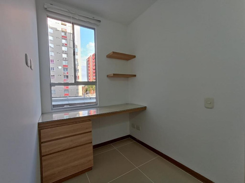 Imagen 15 de 17 de Apartamento En Arriendo En Cali Urbanización La Flora