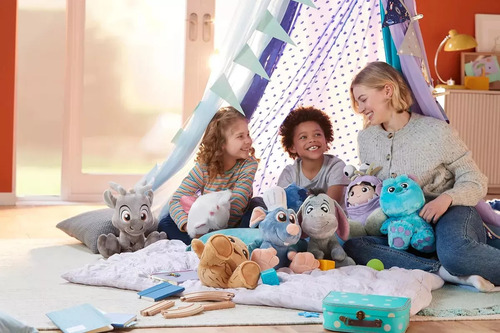 Omniaura Peluche Sullivan Bebé Monstruo 43cm Peluche De Modaregalos Navideños, El Mejor Regalo De Estar Ahí Para Tu Hijo