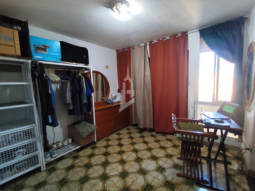 Apartamento En El Conj. Resd. Residencias Uriman I, Sector Alta Vista
