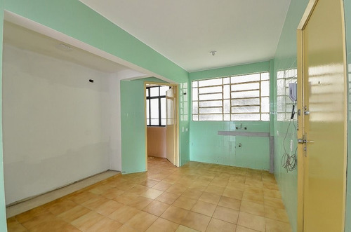 Imagem 19 de 30 de Apartamento C/ 3 Quartos, Desocupado, 139 M² Total, R$ 400.000 - Mercês - Curitiba/pr - Ap0688