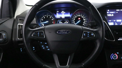 Imagen 8 de 15 de Ford Focus Iii 2.0 Sedan Titanium At6 - 371658 - C