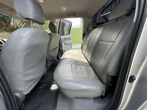 Toyota Hilux 2.7 Imv 4x2