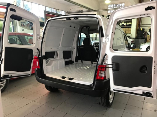 Imagen 10 de 14 de Berlingo Furgon 1.6 Hdi Bussiness