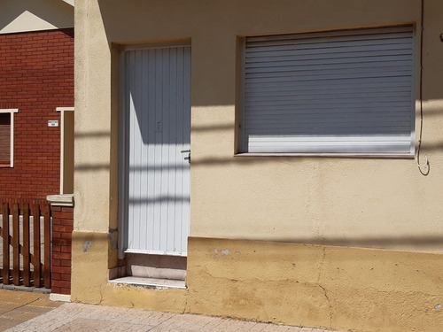 Imagen 2 de 12 de Ph Céntrico En Planta Baja, A La Calle Con Entrada Independiente Sin Expensas