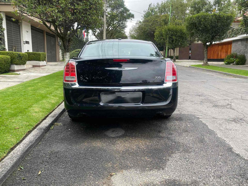 Imagen 4 de 12 de Chrysler 300c 3.6 C Premium Mt