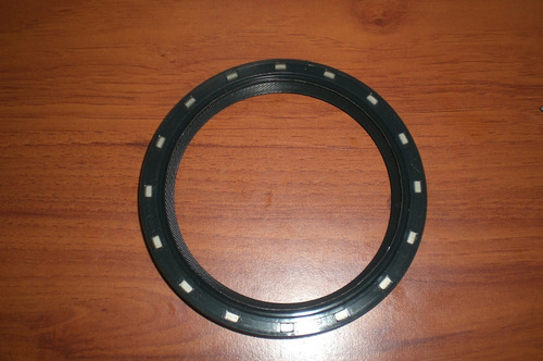 Estopera Cigueñal Trasera Luv Dmax 3.5l / Caribe 2.3/2.6l
