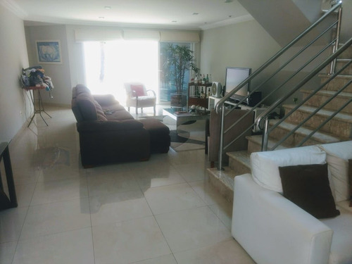 Casa À Venda No Alphaville Residencial 04 Com 4 Suítes - Cncr1010