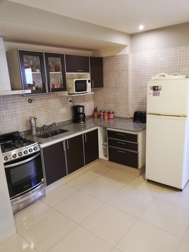 Imagen 2 de 11 de Ph 2 Ambientes Con Terraza Propia- Parque Chacabuco