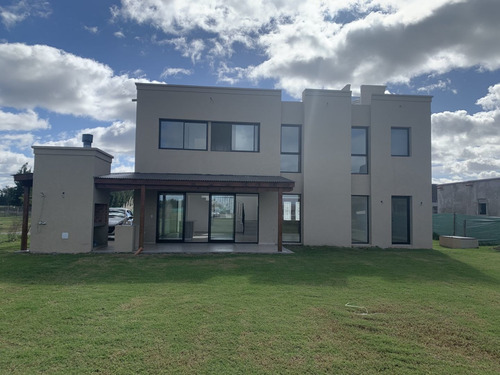 Imagen 20 de 21 de Gran Casa 5 Amb A Estrenar En Santa Ines
