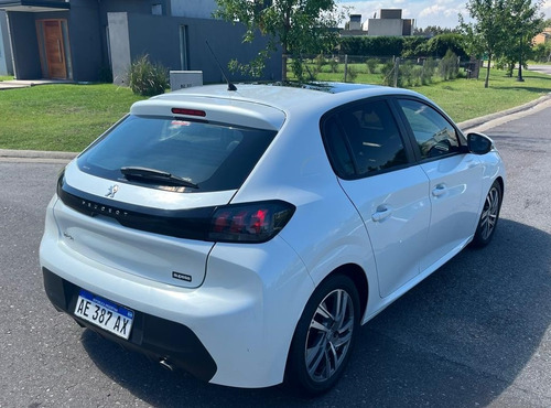Peugeot 208 1.6 Allure Tiptronic