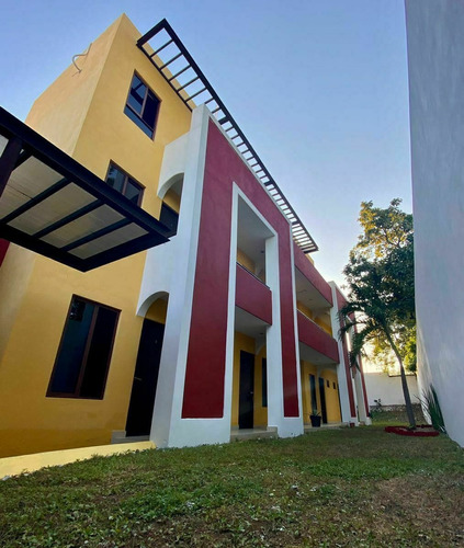 Imagen 3 de 12 de Hotel En Venta En El Centro De La Ciudad, Funcionando, Excel