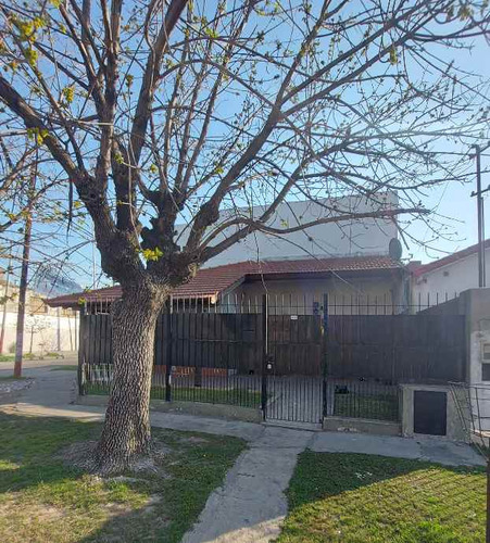 Casa En Venta Cond En Lanus Oeste