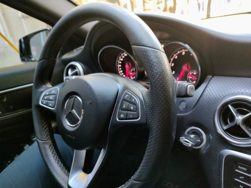Imagen 7 de 24 de Mercedes Clase A 2018 A200 A250 2017 2019 B200 C200 Cla Gla