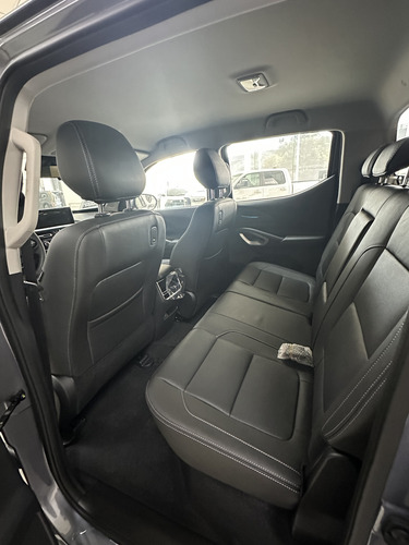 RAM Ram 1200 2.4T Laramie Crew Cab 4Wd At