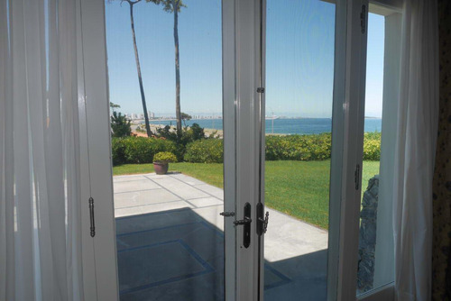 Imagen 5 de 30 de Espectacular Mansion En Playa Mansa (disponible A Partir Del 16 De Enero)