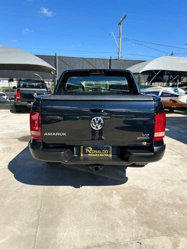 Volkswagen Amarok 3.0 Highline Extreme Cab. Dupla V6 4x4 Aut. 4p