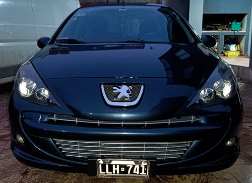 Peugeot 207 1.4 Sedan Hdi Xs